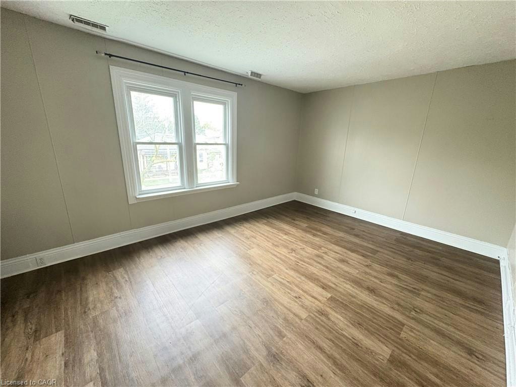 2-172 Nelson Street, Brantford, ON, N3S 4B3 - 7