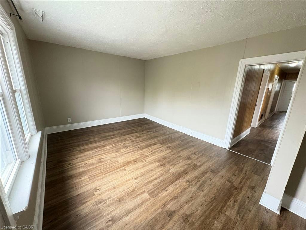2-172 Nelson Street, Brantford, ON, N3S 4B3 - 8