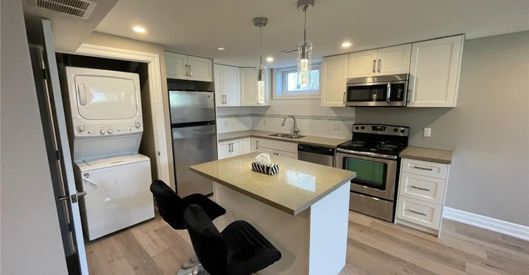Basement-161 Sixth Avenue, Kitchener, ON, N2C 1R2 - 3