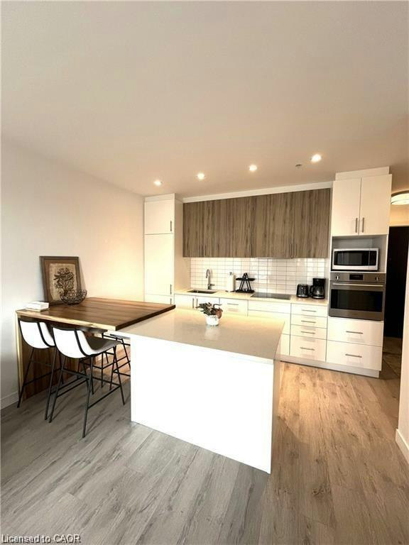 704-181 King Street S, Waterloo, ON, N2J 1P7 - 13