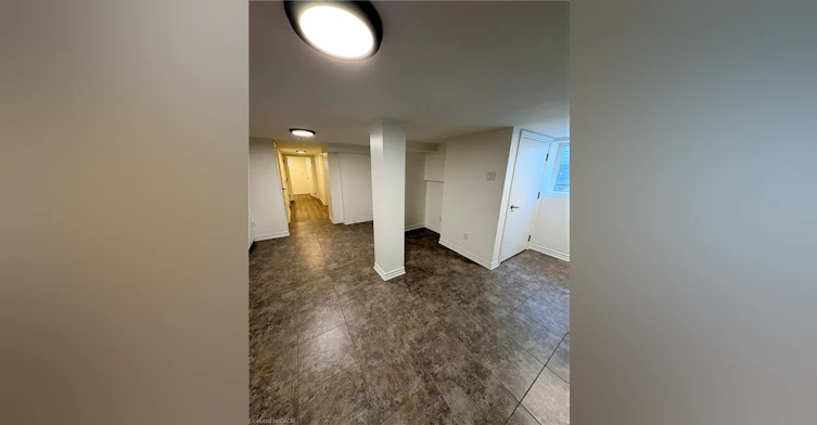LOWER-9 East 33rd Street, Hamilton, ON, L8V 3S9 - 12