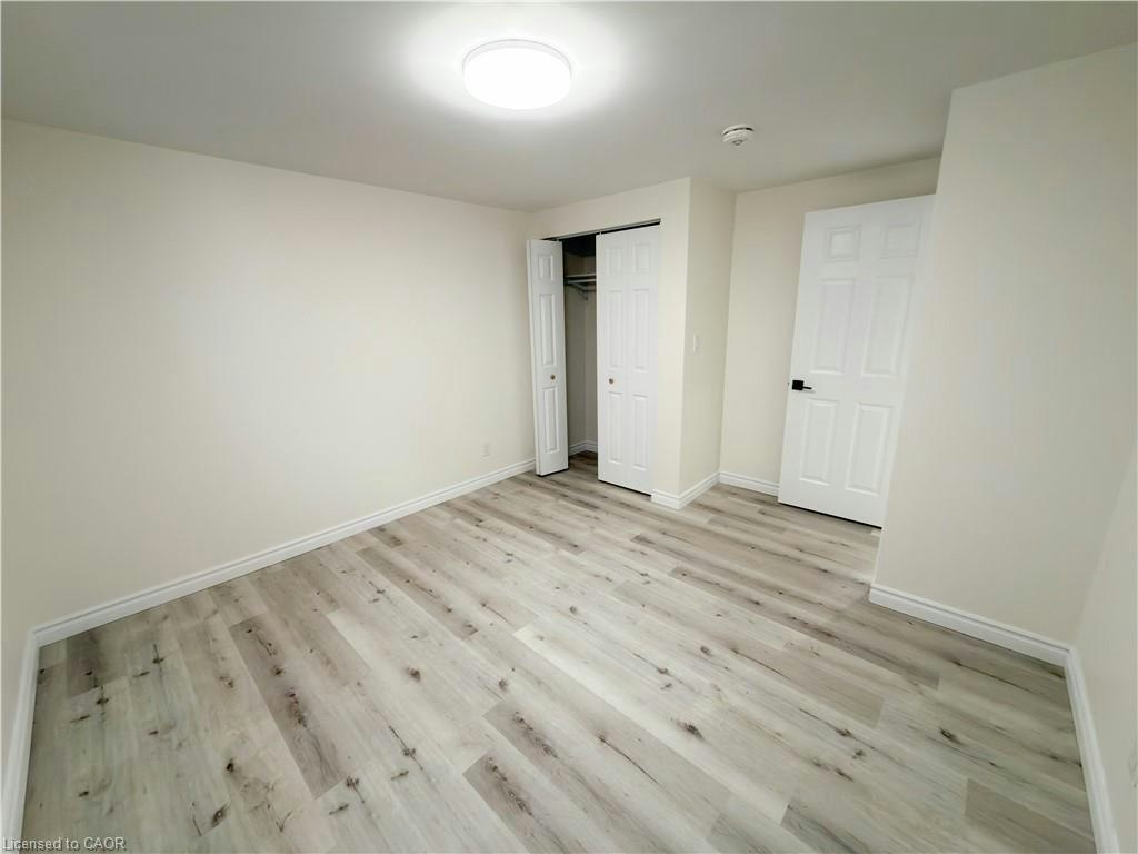 304 Westpark Crescent, Waterloo, ON, N2T 0A4 - 17