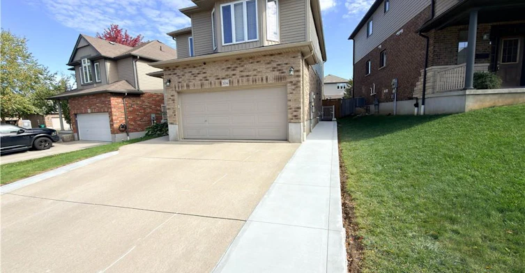 304 Westpark Crescent, Waterloo, ON, N2T 0A4