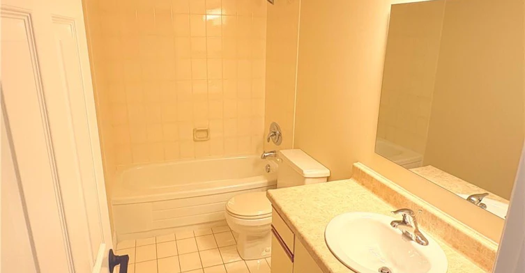 304-150 Wilson Street W, Hamilton, ON, L8L 2H7 - 8