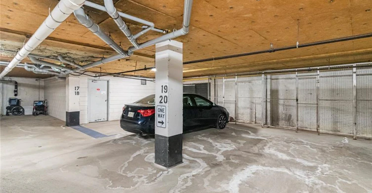 304-150 Wilson Street W, Hamilton, ON, L8L 2H7 - 16