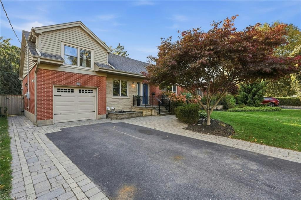 706 Brentwood Drive, Burlington, ON, L7S 1S4