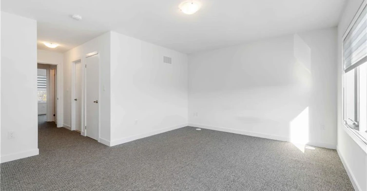 12-590 North Service Road, Hamilton, ON, L8E 0K5 - 21