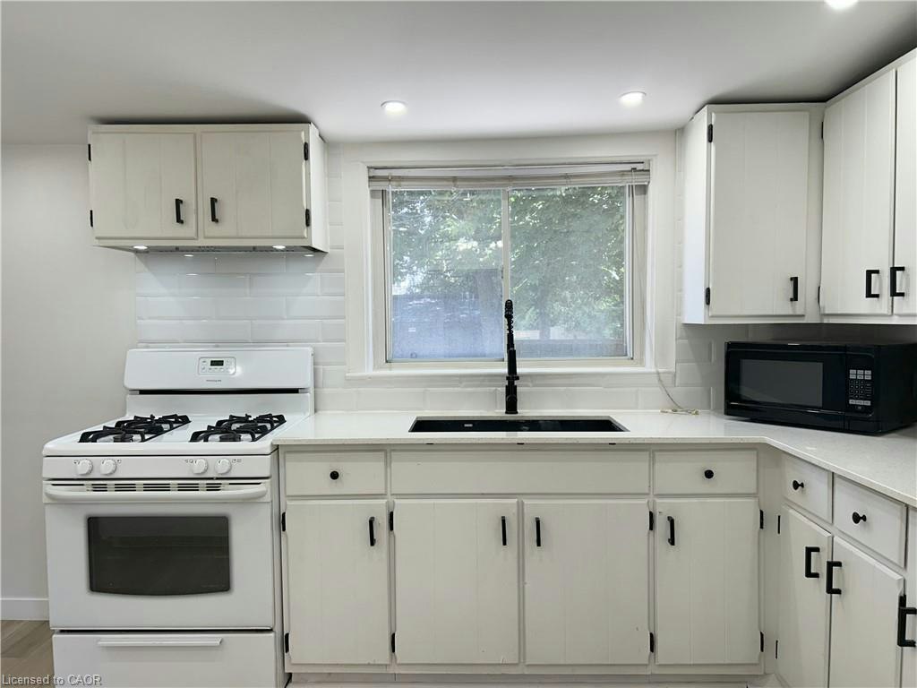191 Queen Street N, Norfolk County, ON, N3Y 3Y7 - 16