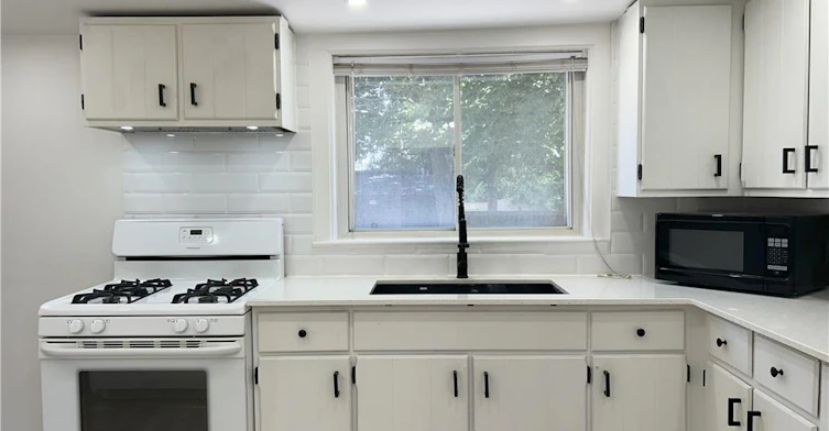 191 Queen Street N, Norfolk County, ON, N3Y 3Y7 - 16
