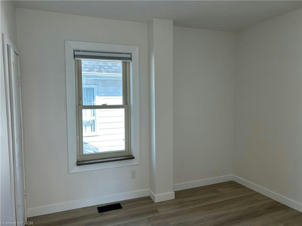 191 Queen Street N, Norfolk County, ON, N3Y 3Y7 - 14