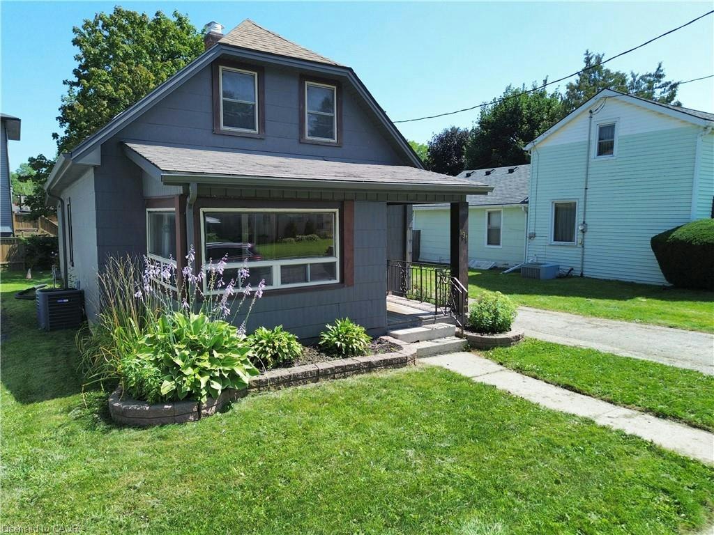 191 Queen Street N, Norfolk County, ON, N3Y 3Y7 - 3