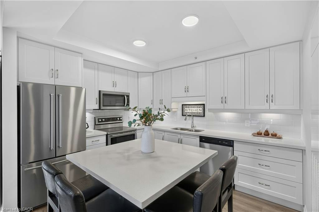304-30 Hamilton Street S, Hamilton, ON, L8B 1V8 - 12
