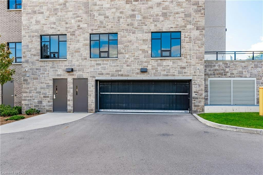 304-30 Hamilton Street S, Hamilton, ON, L8B 1V8 - 40