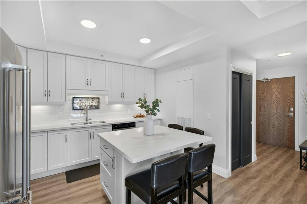 304-30 Hamilton Street S, Hamilton, ON, L8B 1V8 - 10
