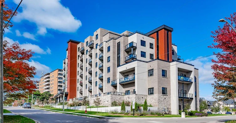 304-30 Hamilton Street S, Hamilton, ON, L8B 1V8