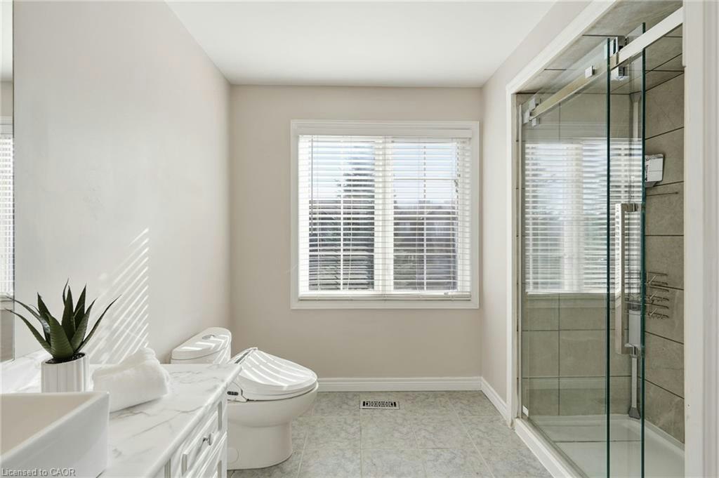 8-400 Stonehenge Drive, Hamilton, ON, L9K 0A2 - 29