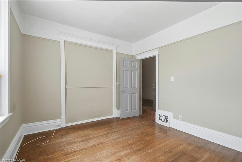 418 Main Street W, Hamilton, ON, L8P 1K6 - 10