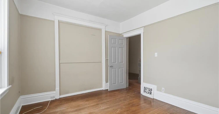 418 Main Street W, Hamilton, ON, L8P 1K6 - 10