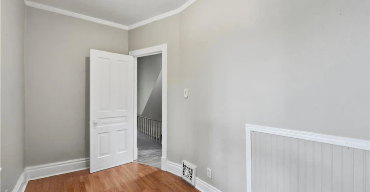 418 Main Street W, Hamilton, ON, L8P 1K6 - 26