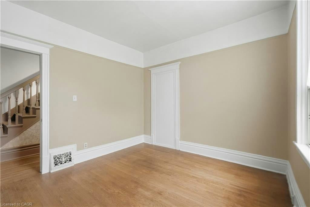 418 Main Street W, Hamilton, ON, L8P 1K6 - 9