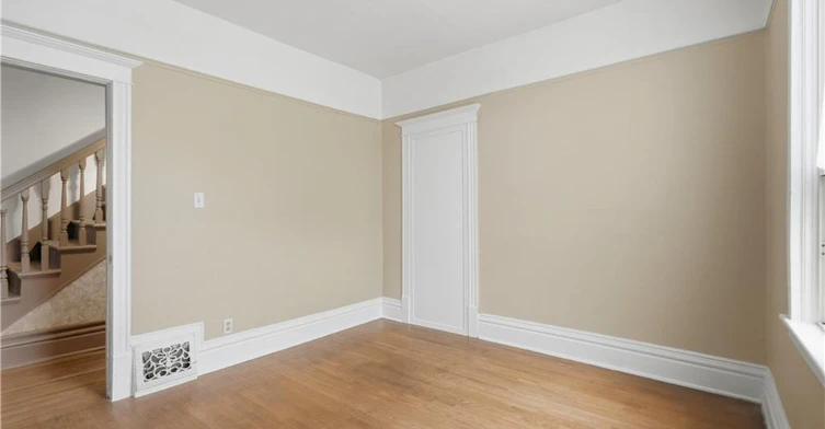 418 Main Street W, Hamilton, ON, L8P 1K6 - 9