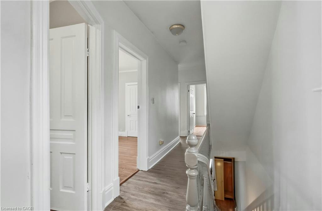 418 Main Street W, Hamilton, ON, L8P 1K6 - 21