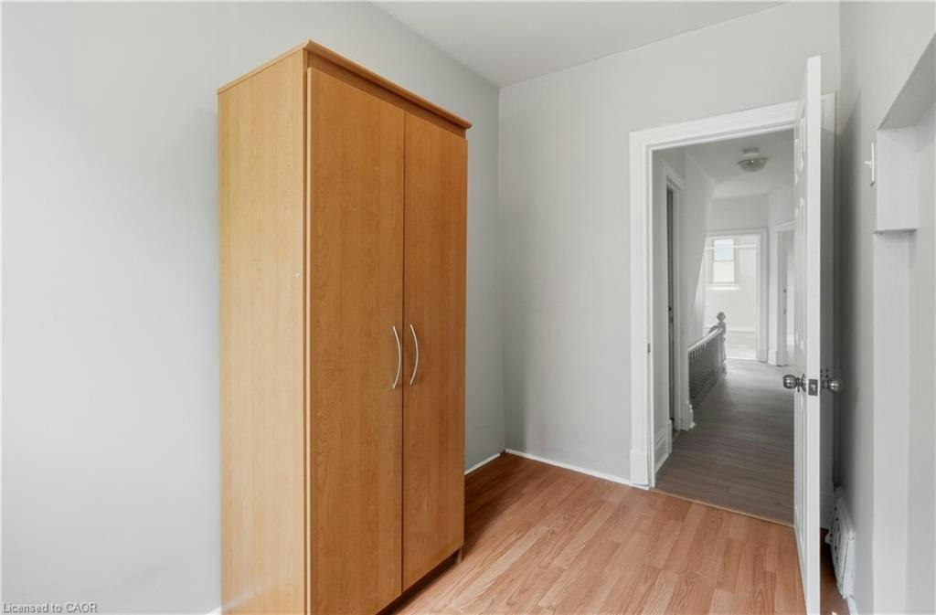 418 Main Street W, Hamilton, ON, L8P 1K6 - 31
