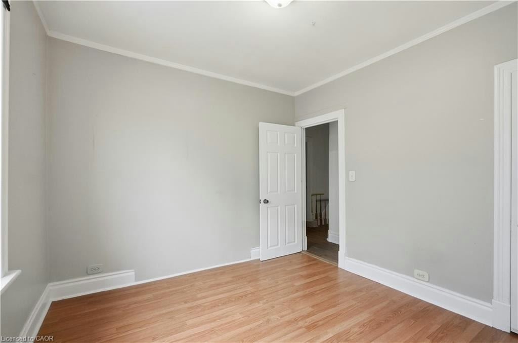 418 Main Street W, Hamilton, ON, L8P 1K6 - 34