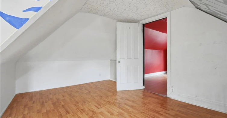 418 Main Street W, Hamilton, ON, L8P 1K6 - 36
