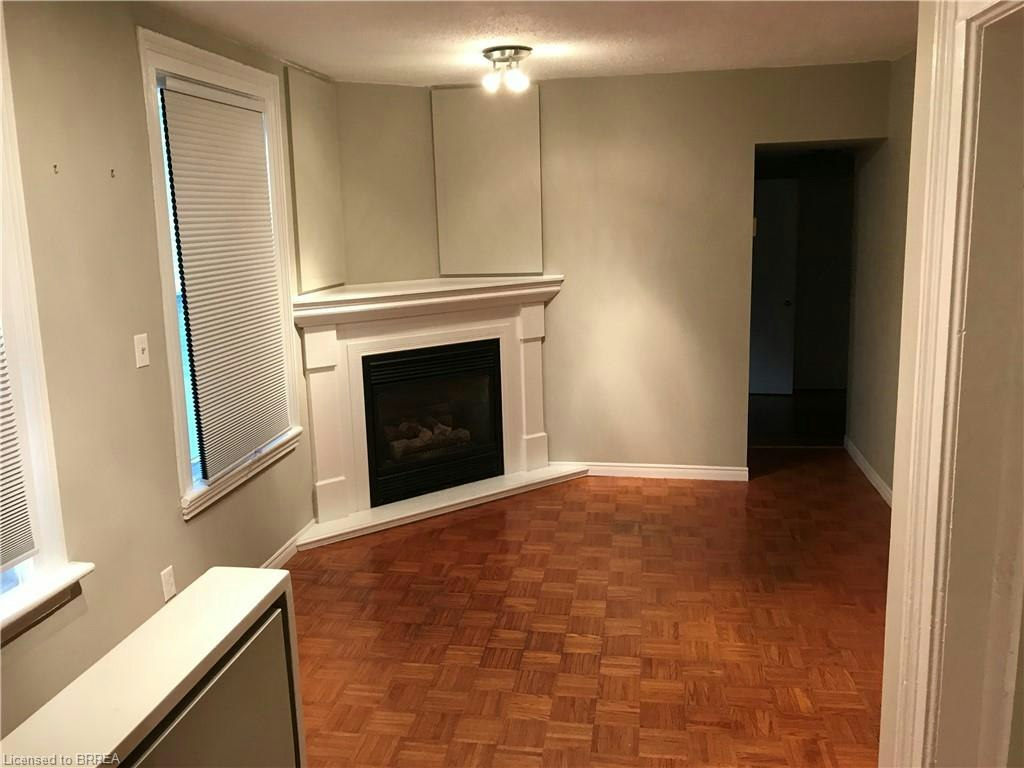 203 Brant Avenue, Brantford, ON, N3T 3J1 - 2