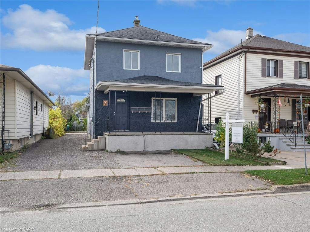 UPPER-7 Maitland Street, Thorold, ON, L2V 3A4