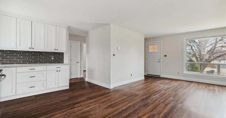 Upper-79 Canterbury Avenue, Hamilton, ON, L8G 3S8 - 11
