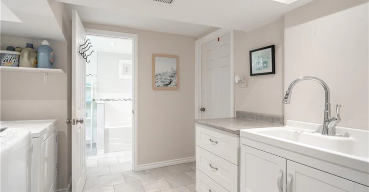 22 Fernwood Crescent, Hamilton, ON, L8T 3L1 - 20
