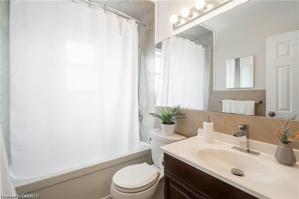 22 Fernwood Crescent, Hamilton, ON, L8T 3L1 - 13