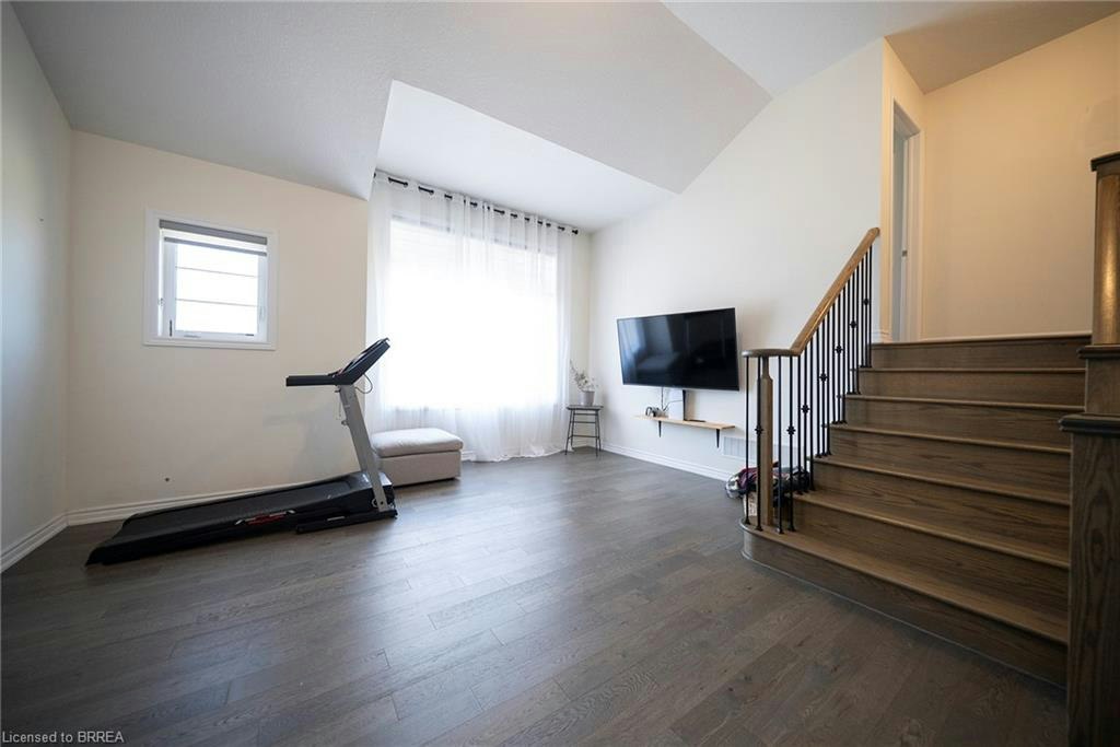 64 Holder Drive, Brantford, ON, N3T 0W8 - 13
