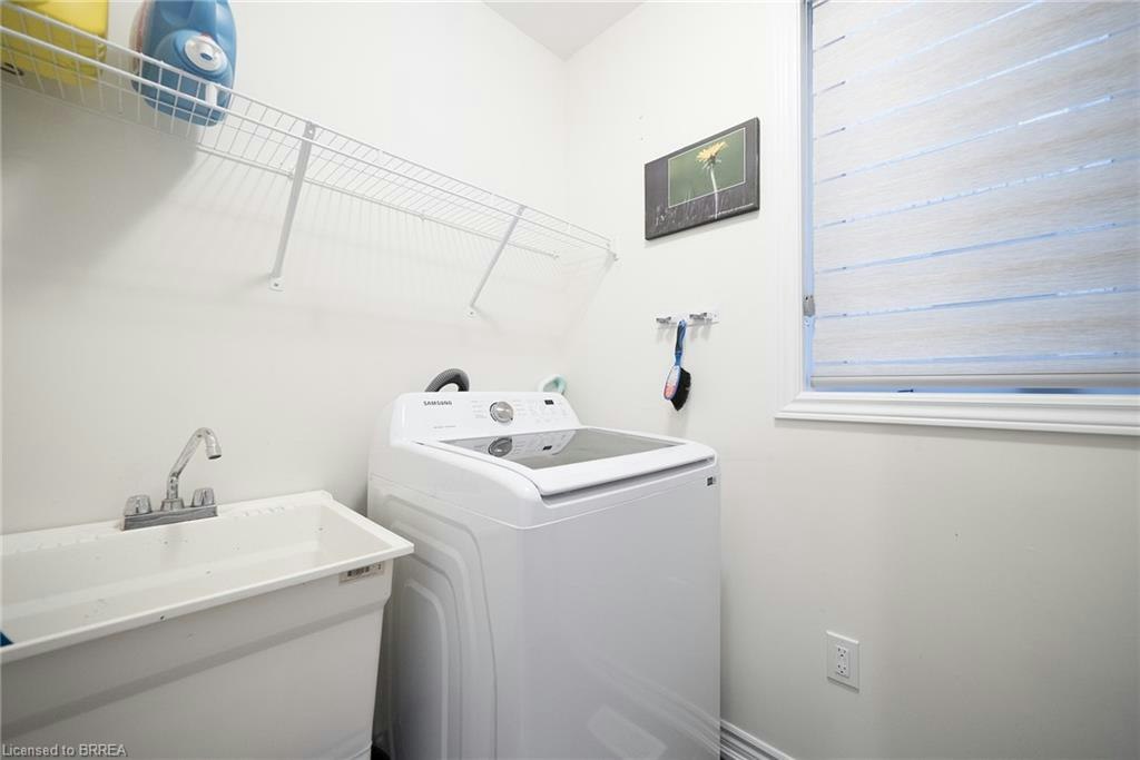 64 Holder Drive, Brantford, ON, N3T 0W8 - 5