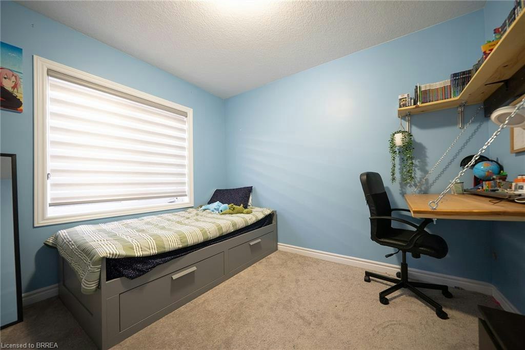 64 Holder Drive, Brantford, ON, N3T 0W8 - 18