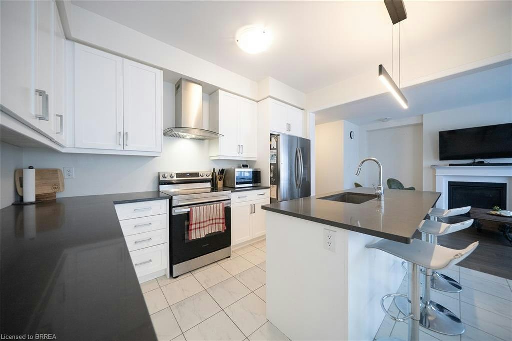 64 Holder Drive, Brantford, ON, N3T 0W8 - 9