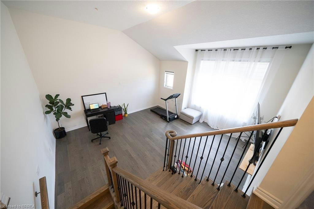 64 Holder Drive, Brantford, ON, N3T 0W8 - 14