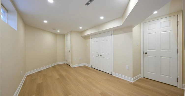 Lower # 2-347 York Road, Burlington, ON, L7R 3X5 - 11
