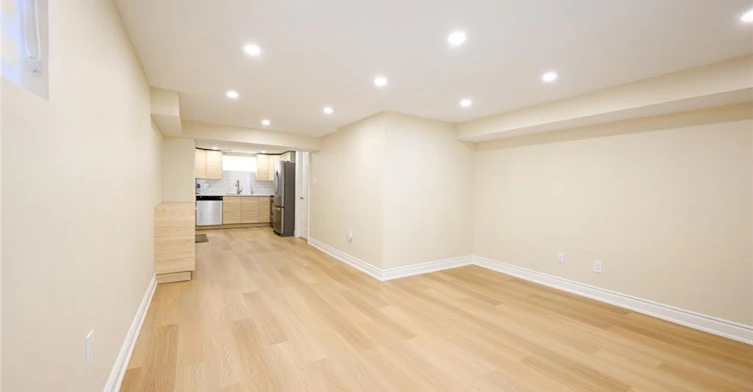 Lower # 2-347 York Road, Burlington, ON, L7R 3X5 - 4