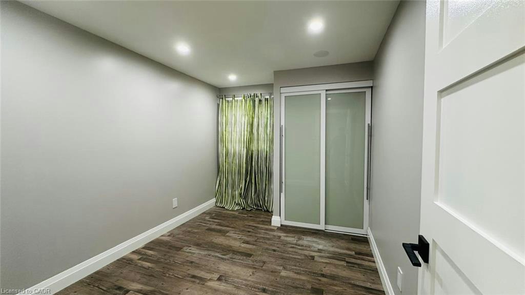 UPPER-38 Jay Court, Kitchener, ON, N2E 1P8 - 5