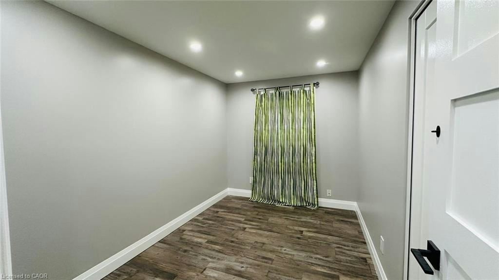 UPPER-38 Jay Court, Kitchener, ON, N2E 1P8 - 7