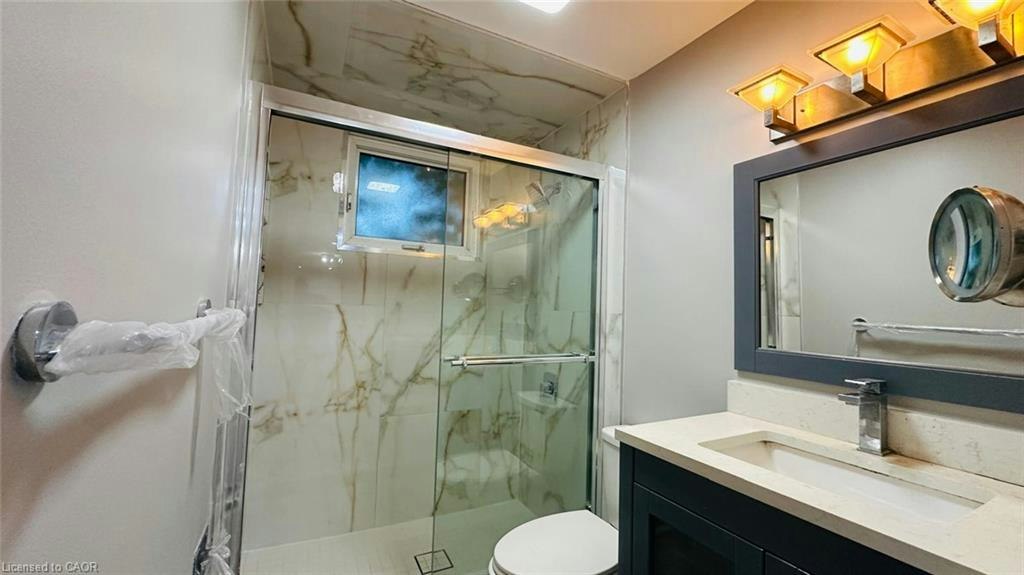 UPPER-38 Jay Court, Kitchener, ON, N2E 1P8 - 11
