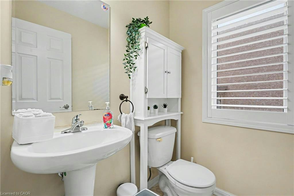 418 Kitty Murray Lane, Hamilton, ON, L9K 0E2 - 8
