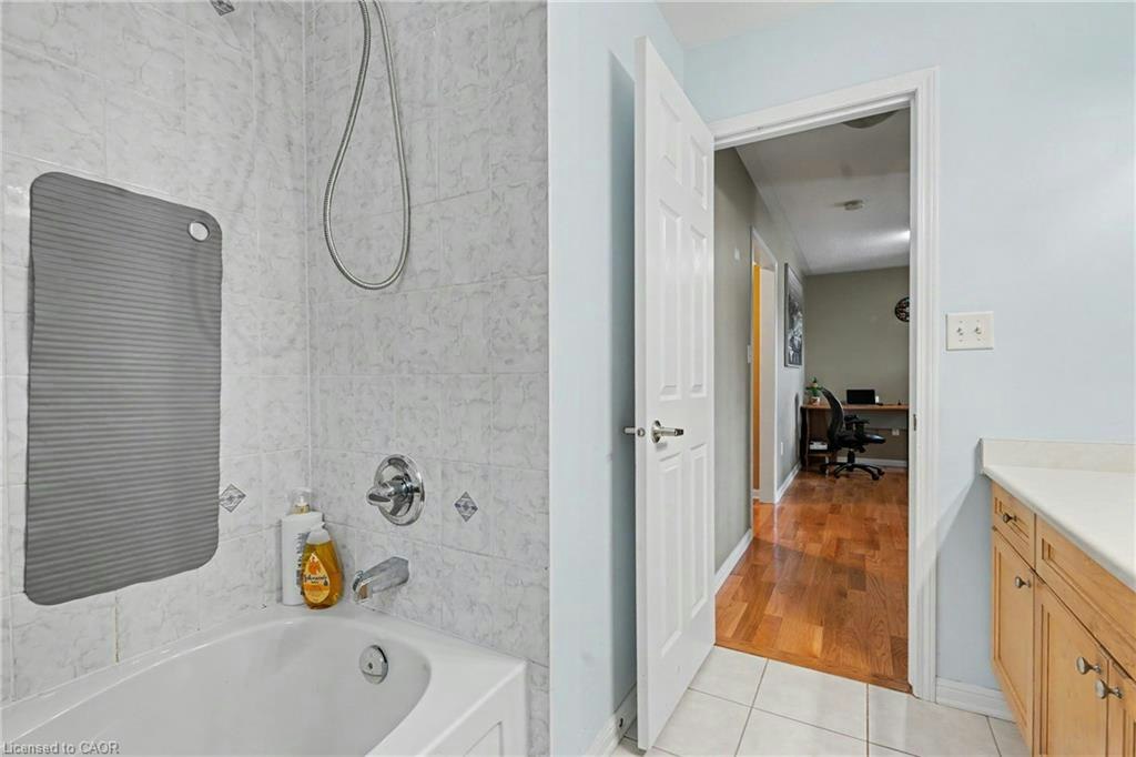 418 Kitty Murray Lane, Hamilton, ON, L9K 0E2 - 22