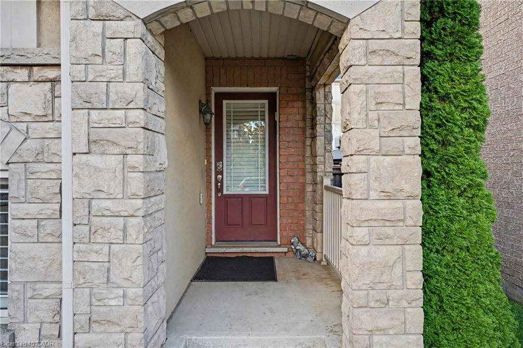 418 Kitty Murray Lane, Hamilton, ON, L9K 0E2 - 3