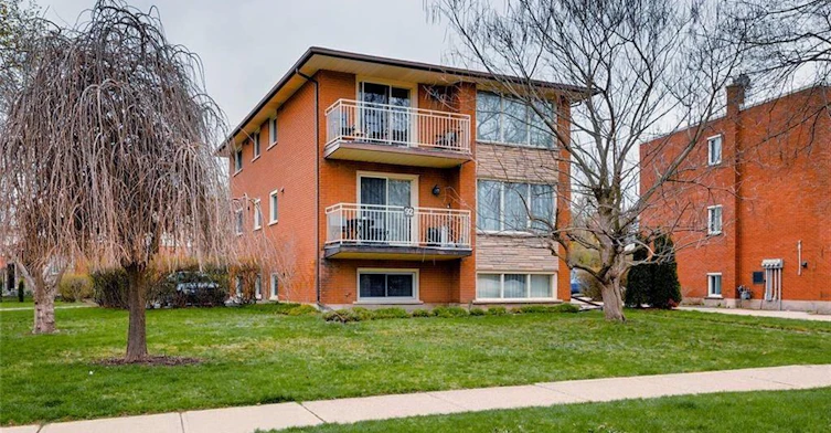 2-92 Confederation Drive, Kitchener, ON, N2B 2X8
