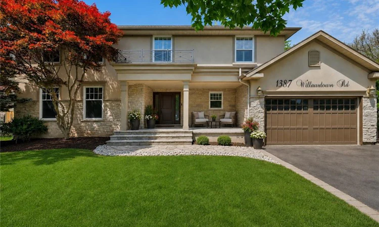 1387 Willowdown Road