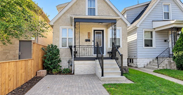 654 Dunsmure Road, Hamilton, ON, L8H 1H7
